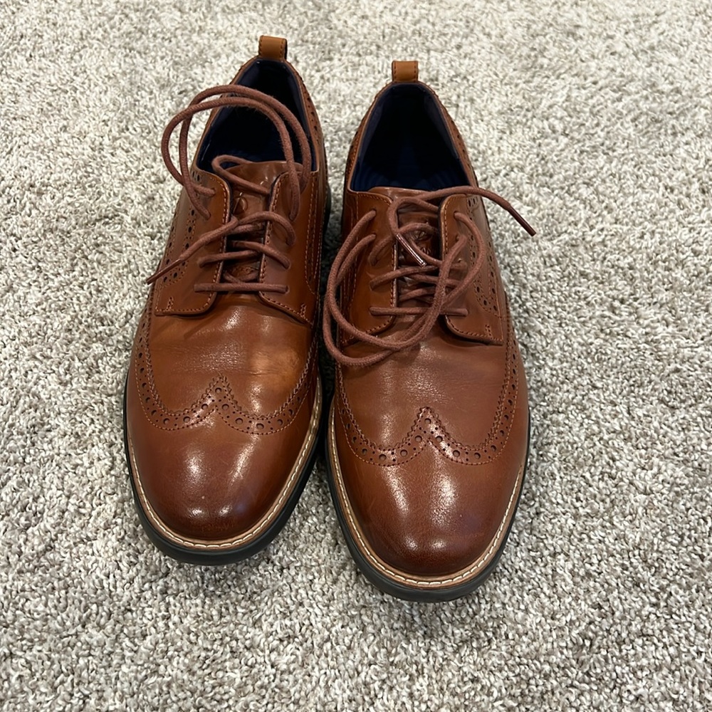 Cole Haan Grandevolution shoes